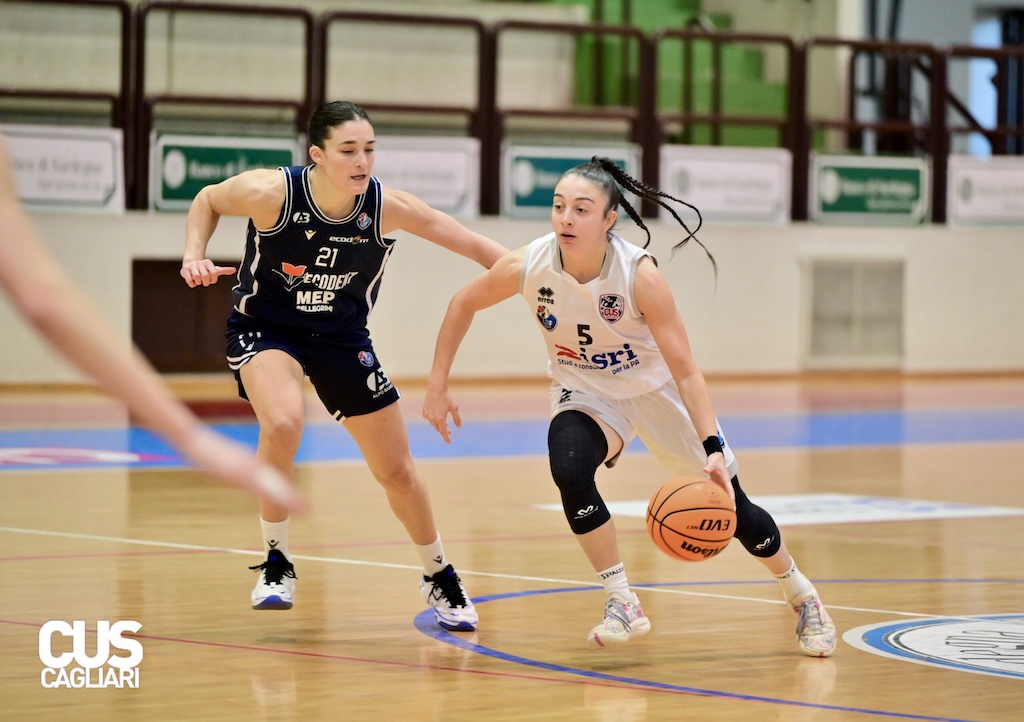 Giorgia Bovenzi vs Alpo