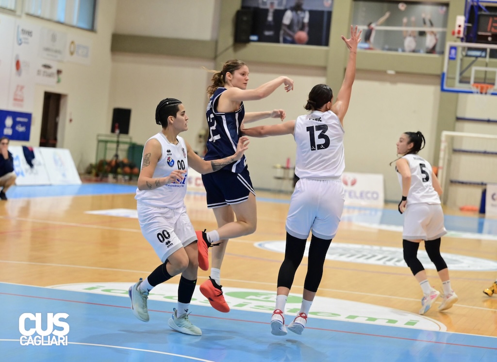Perić e Nasraoui Vs Alpo