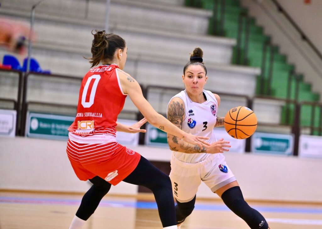 Piędel in palleggio Vs Ancona